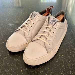 George Brown Bilt Light Gray Leather Sneakers. Size 10.